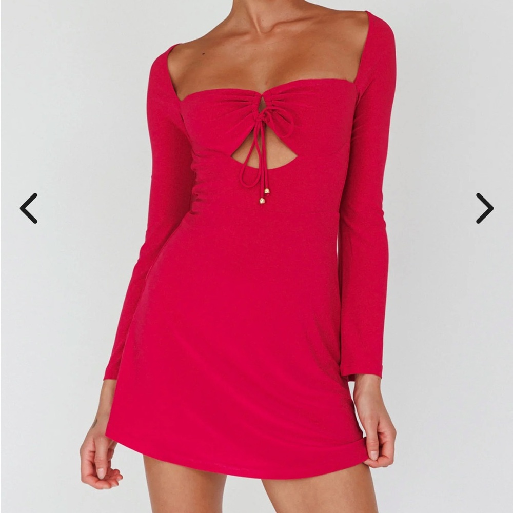 Chic Long-Sleeve Burgundy Dress